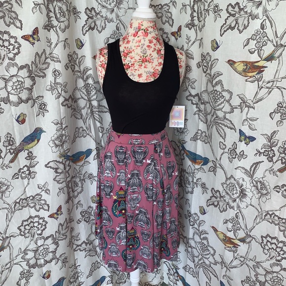 LuLaRoe Dresses & Skirts - LuLaRoe Owl Madison Small GUC